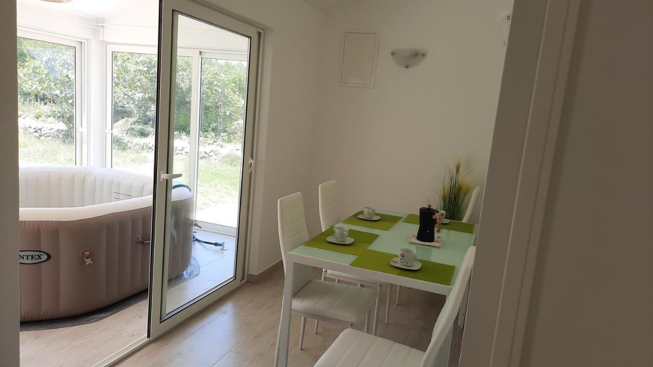 Holiday House Vela Vrta Sveti Ivan Dobrinjski Zewnętrze zdjęcie