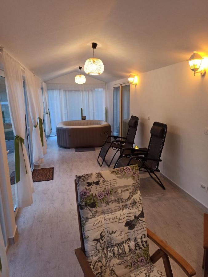 Holiday House Vela Vrta Sveti Ivan Dobrinjski Zewnętrze zdjęcie